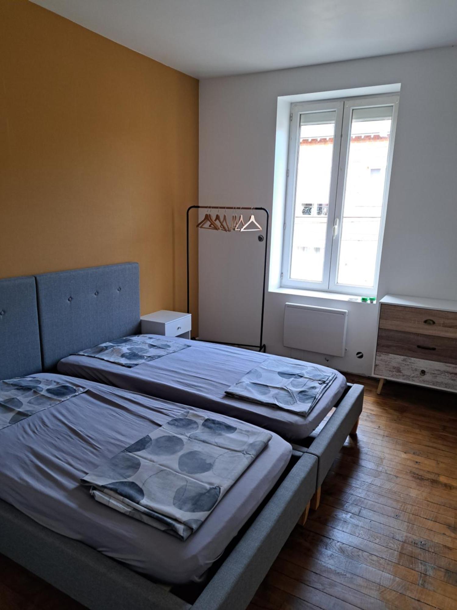 Gite - Le Sachouliot Haybes Exterior foto